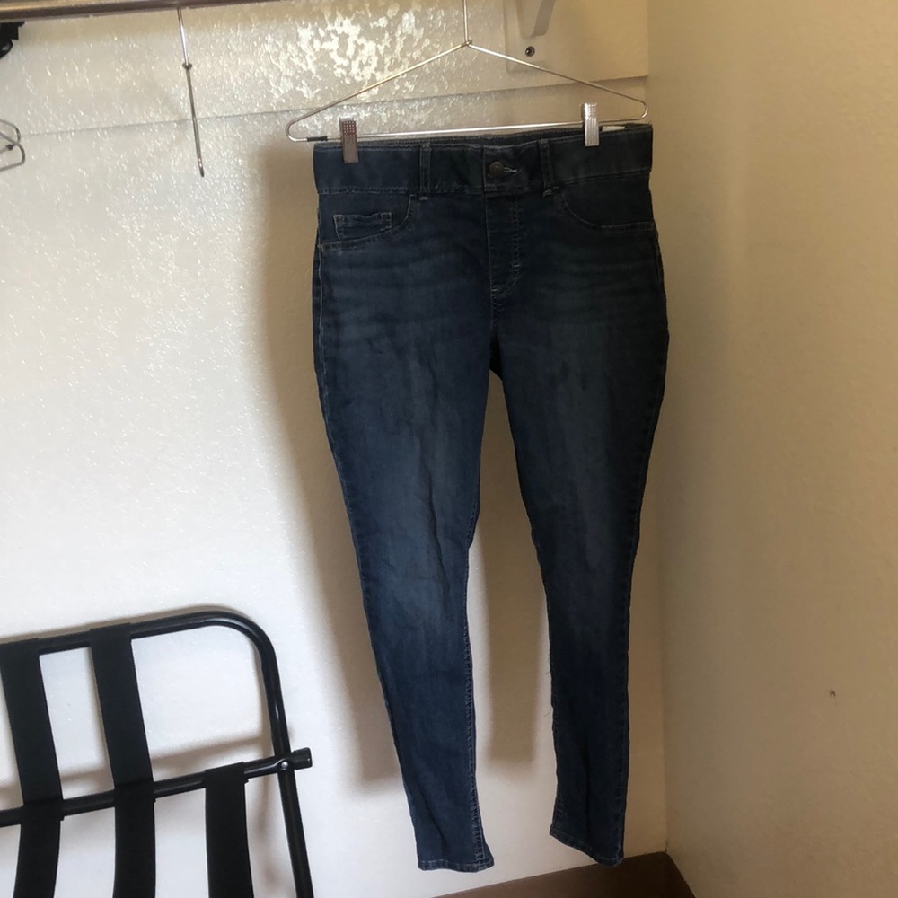 Lee skinny